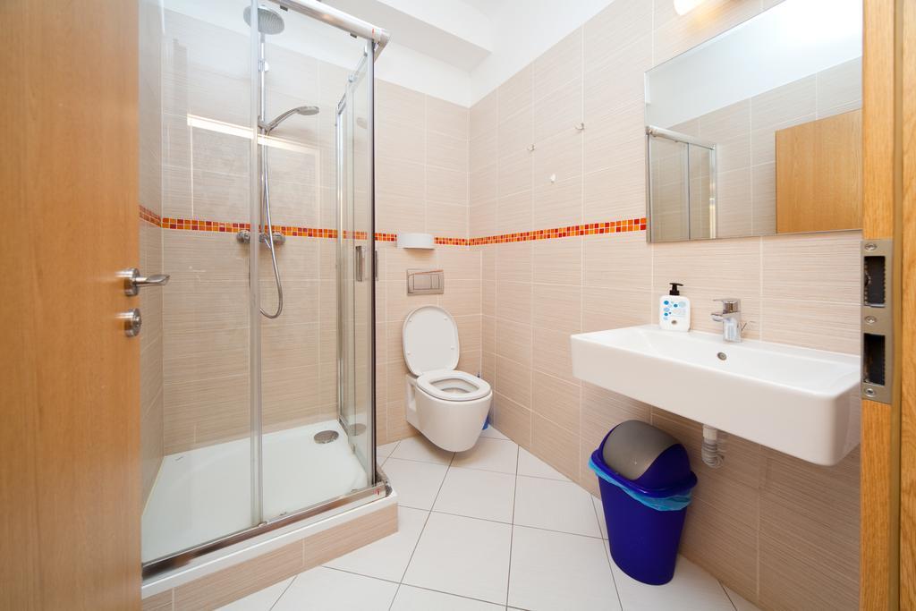 Hostel Orange Prague Exterior photo